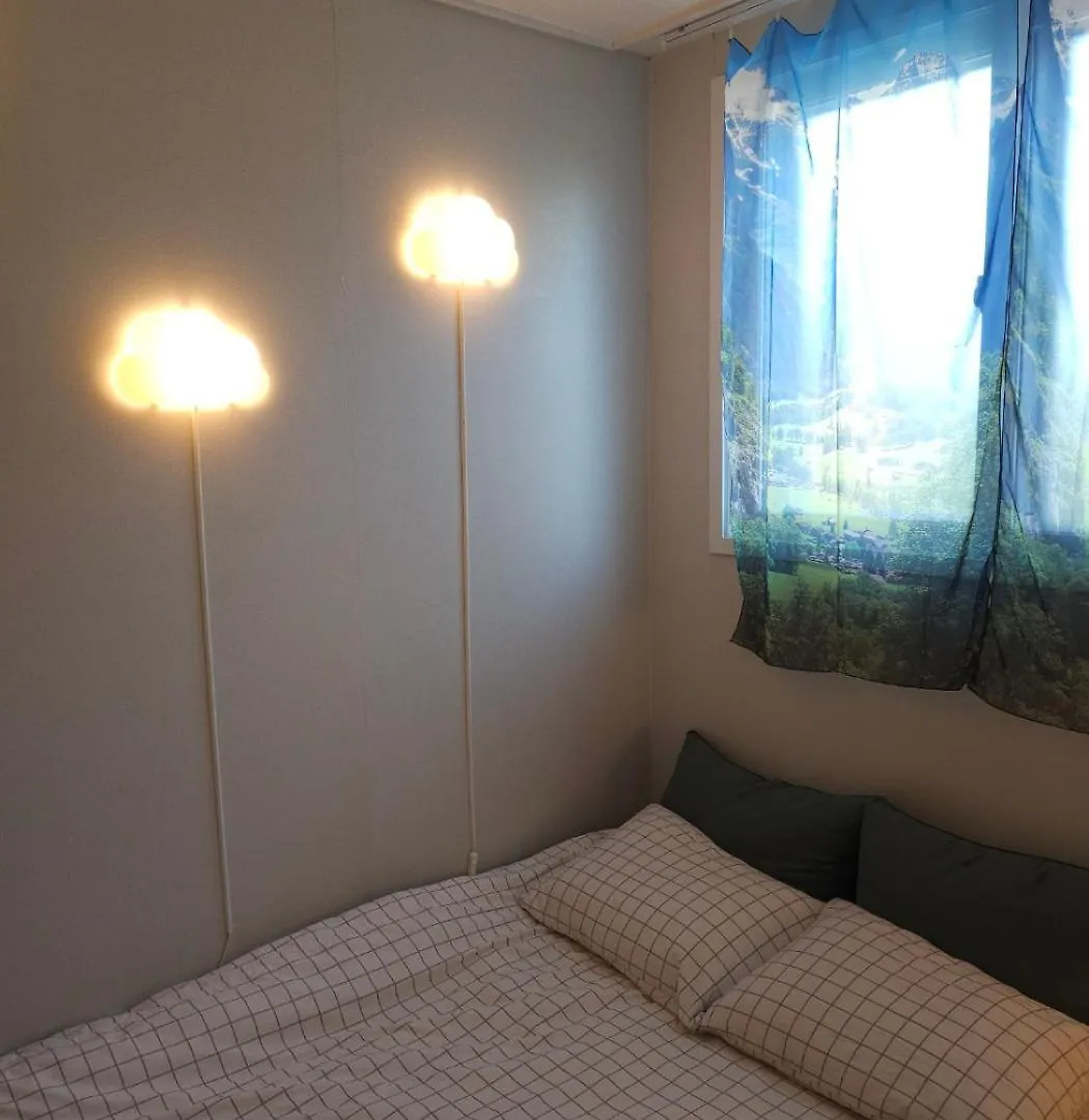 Present In Suseo Bed & Breakfast Seoul