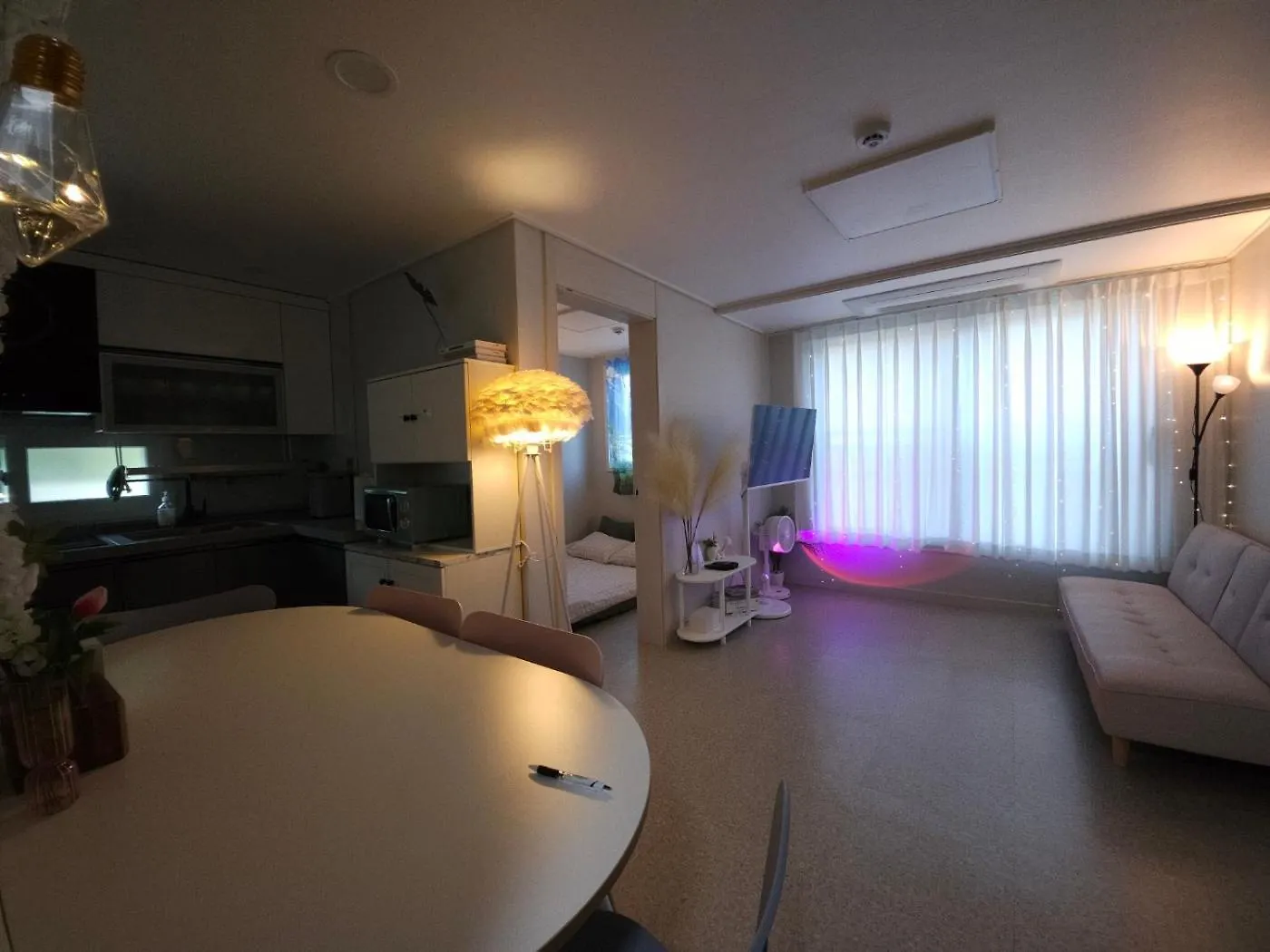 Present In Suseo Bed & Breakfast Seoul